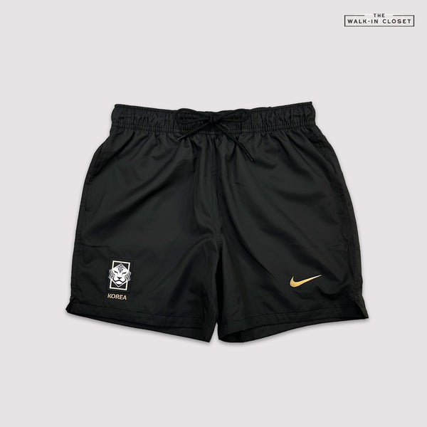 NIKE 'KOREA' CLUB MENS SOCCER FLOW SHORTS - IB6285-010 – The Walk