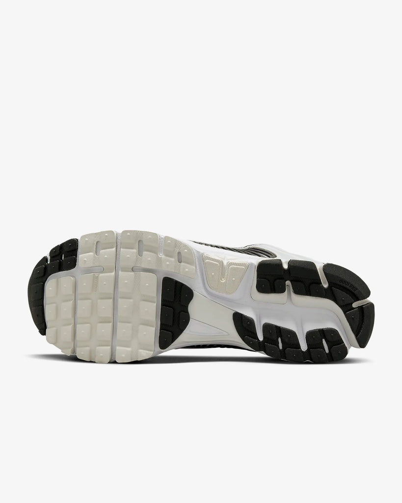 NIKE ZOOM VOMERO 5 MENS SNEAKERS - FB9149-101