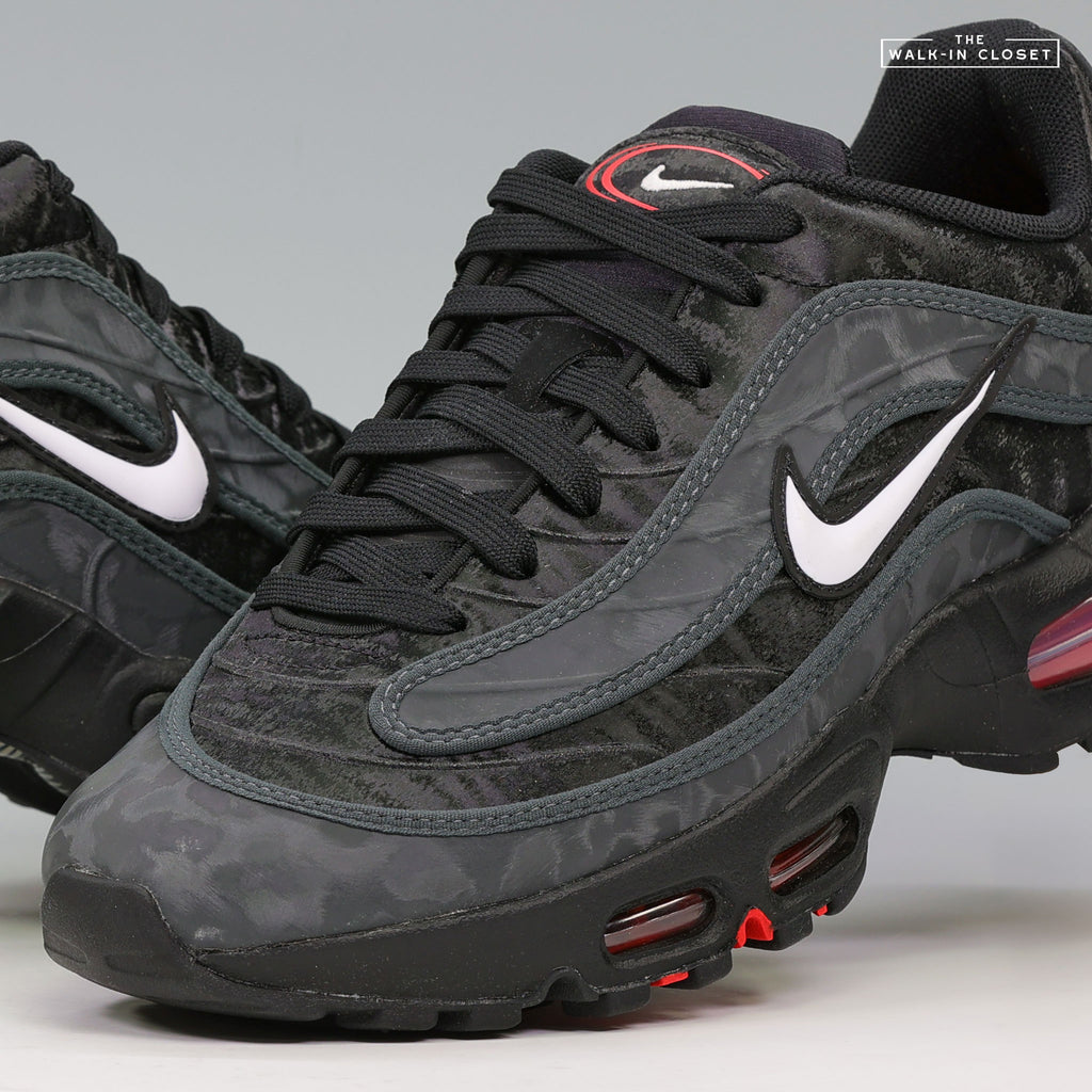NIKE AIR MAX JOGA BONITO 'BLACK/UNIVERSITY RED' MENS SNEAKERS - IO1753-001