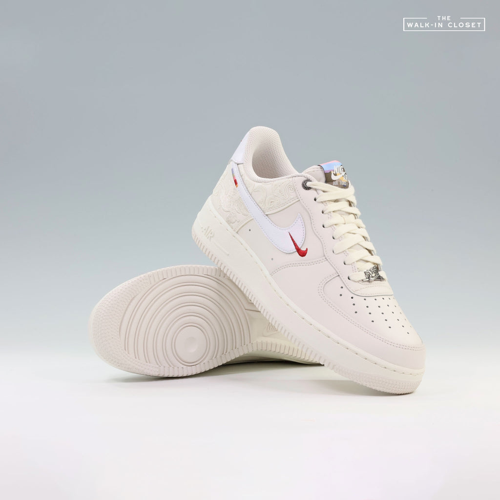 NIKE AIR FORCE 1 '07 SE 'LUNAR NEW YEAR' MENS SNEAKERS - IQ1119-011
