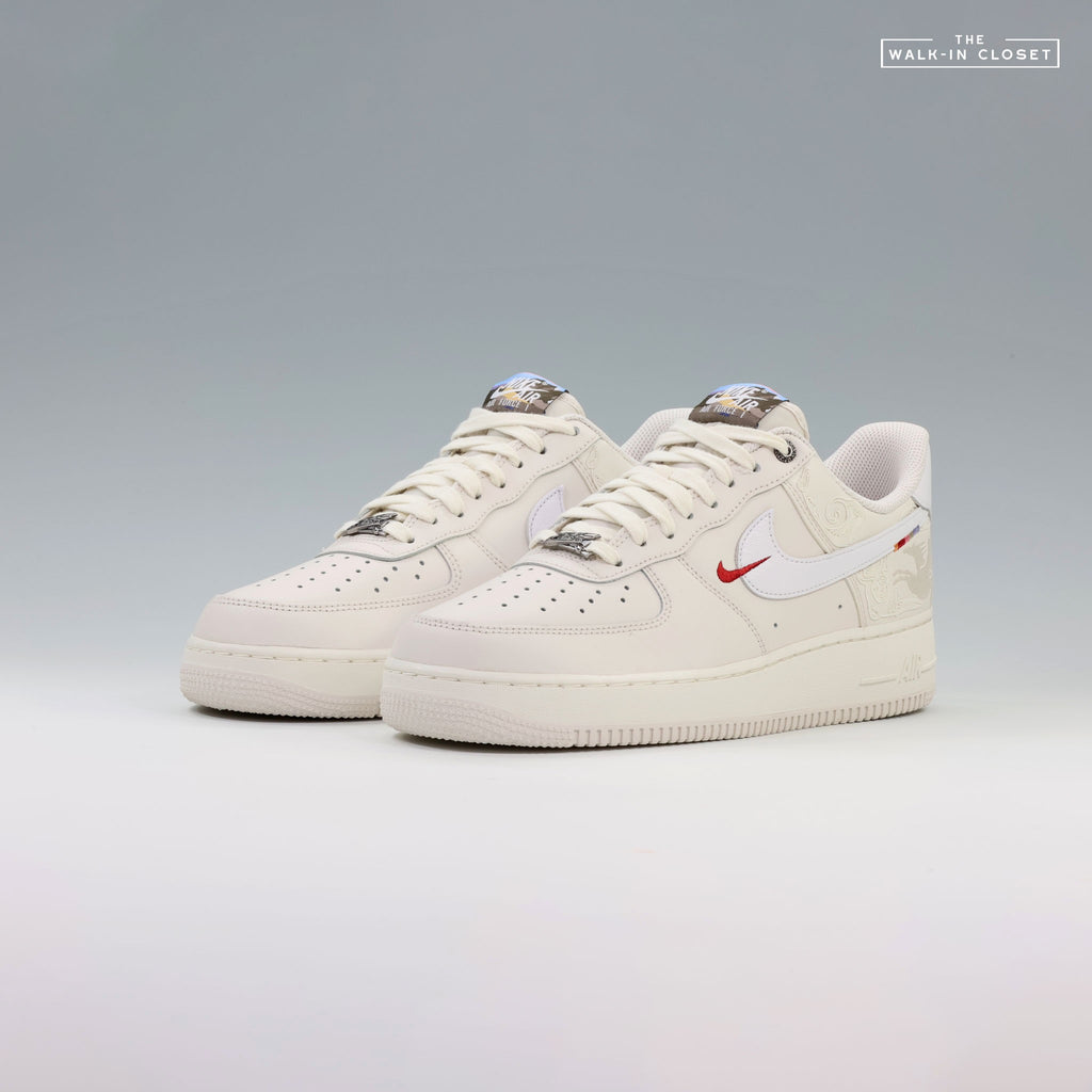 NIKE AIR FORCE 1 '07 SE 'LUNAR NEW YEAR' MENS SNEAKERS - IQ1119-011