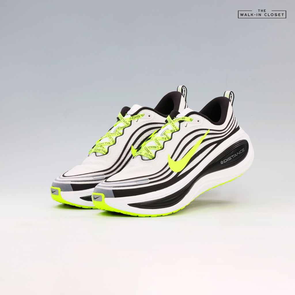 NIKE VOMERO PLUS X DISTANCE MENS SNEAKERS - IQ7318-100