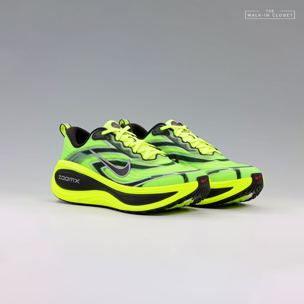 NIKE VOMERO PLUS SE "EKIDEN 2026" MENS RUNNING SHOES - IM8072-999