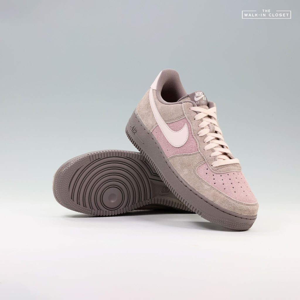 NIKE AIR FORCE 1 '07 PREMIUM 'CHERRY BLOSSOM' MENS SNEAKERS - IQ3472-298