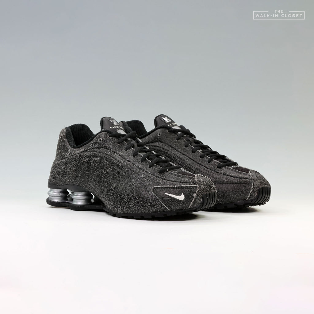 NIKE SHOX R4 QS "CRACKED LEATHER" MENS RUNNING SHOES - IO4544-002