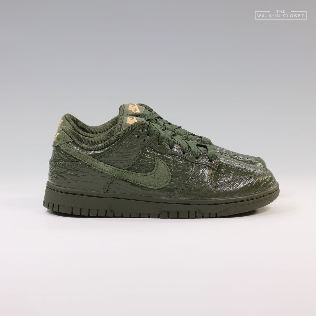 NIKE DUNK LOW WOMENS SNEAKERS - HV4388-300