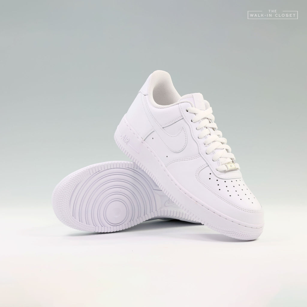 NIKE AIR FORCE 1 '07 TRIPLE WHITE - CW2288-111