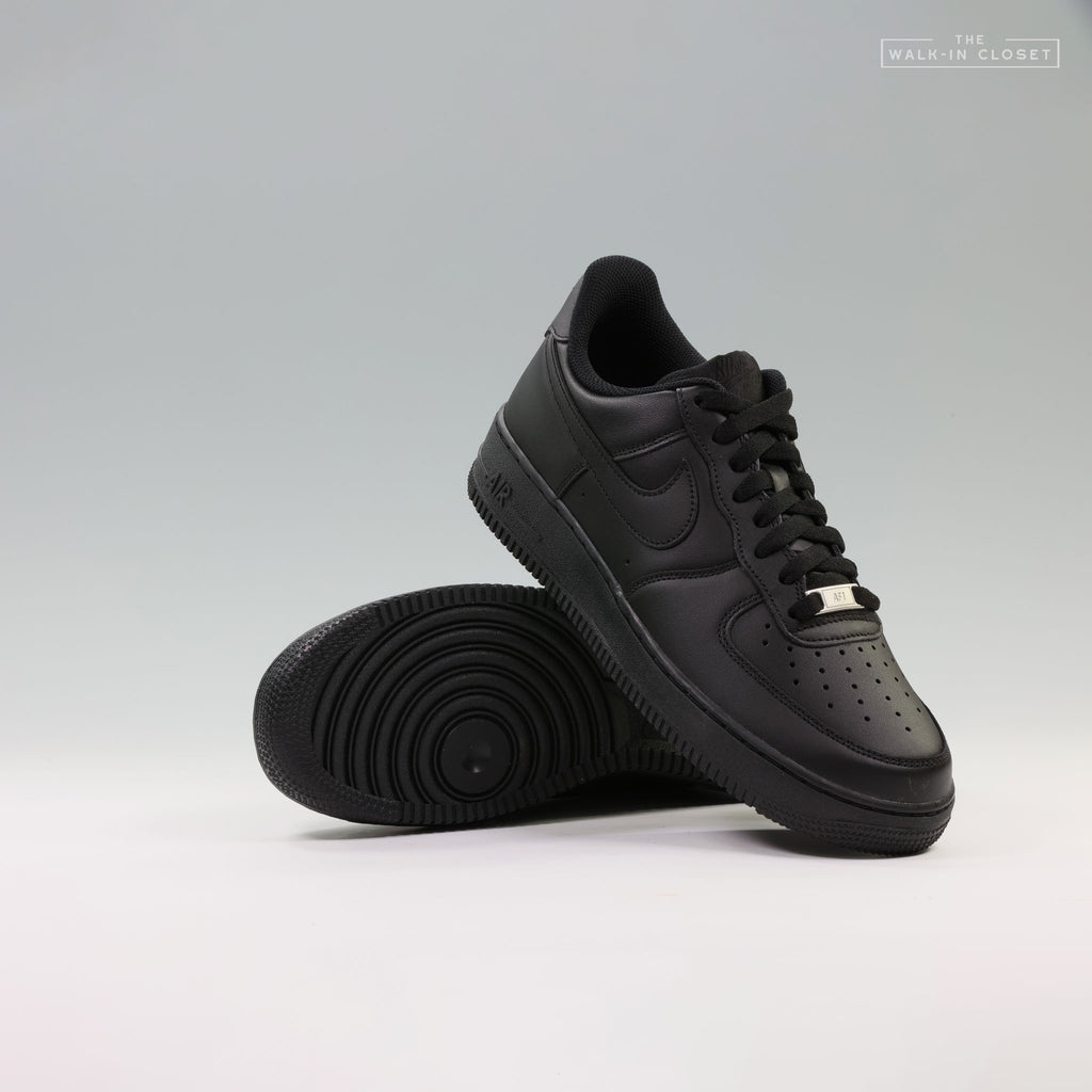 NIKE AIR FORCE 1 '07 TRIPLE BLACK - CW2288-001