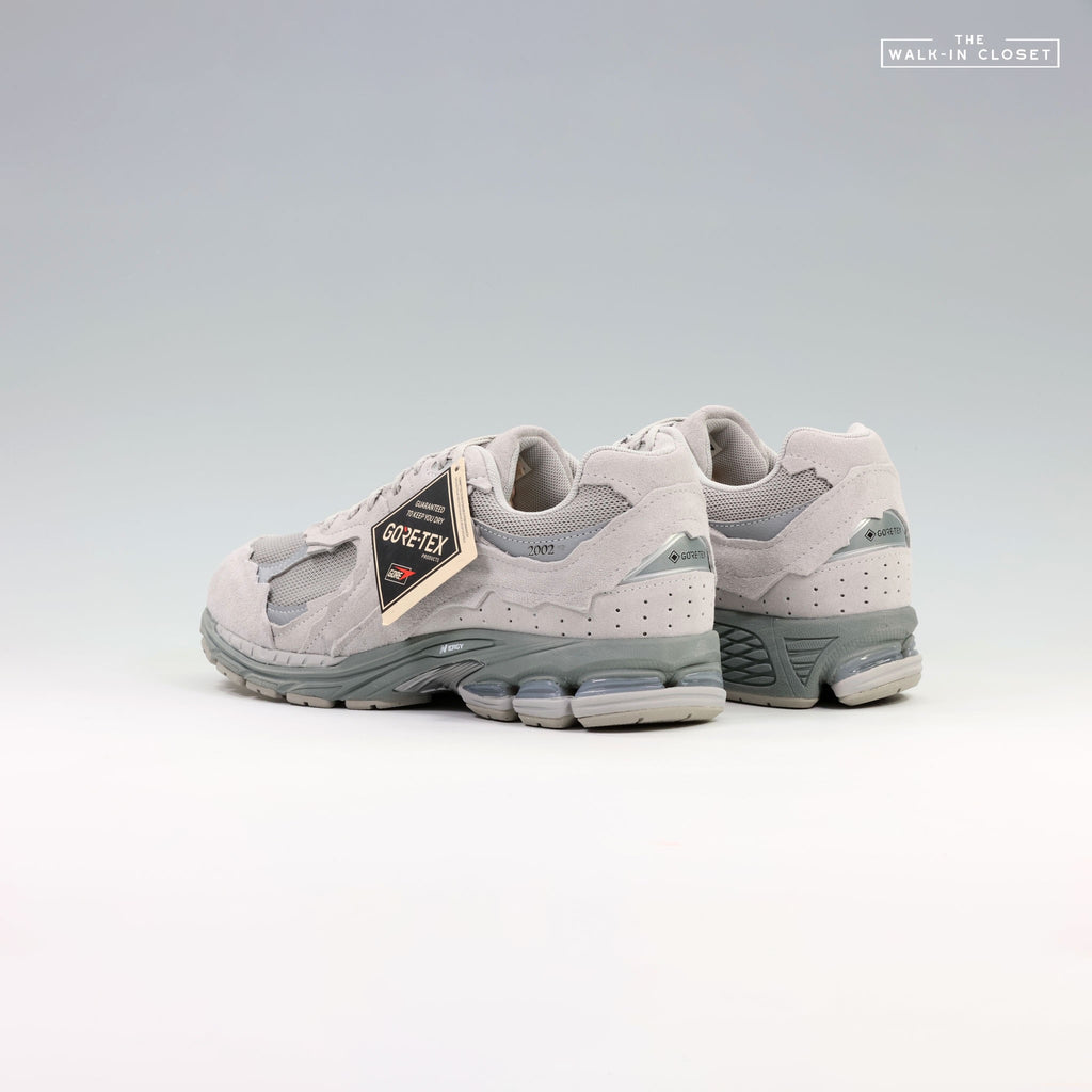 NEW BALANCE U2002DX GORE-TEX MENS SNEAKERS - U200227R