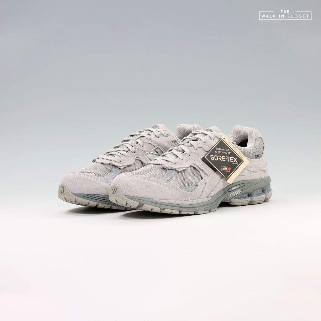 NEW BALANCE U2002DX GORE-TEX MENS SNEAKERS - U200227R