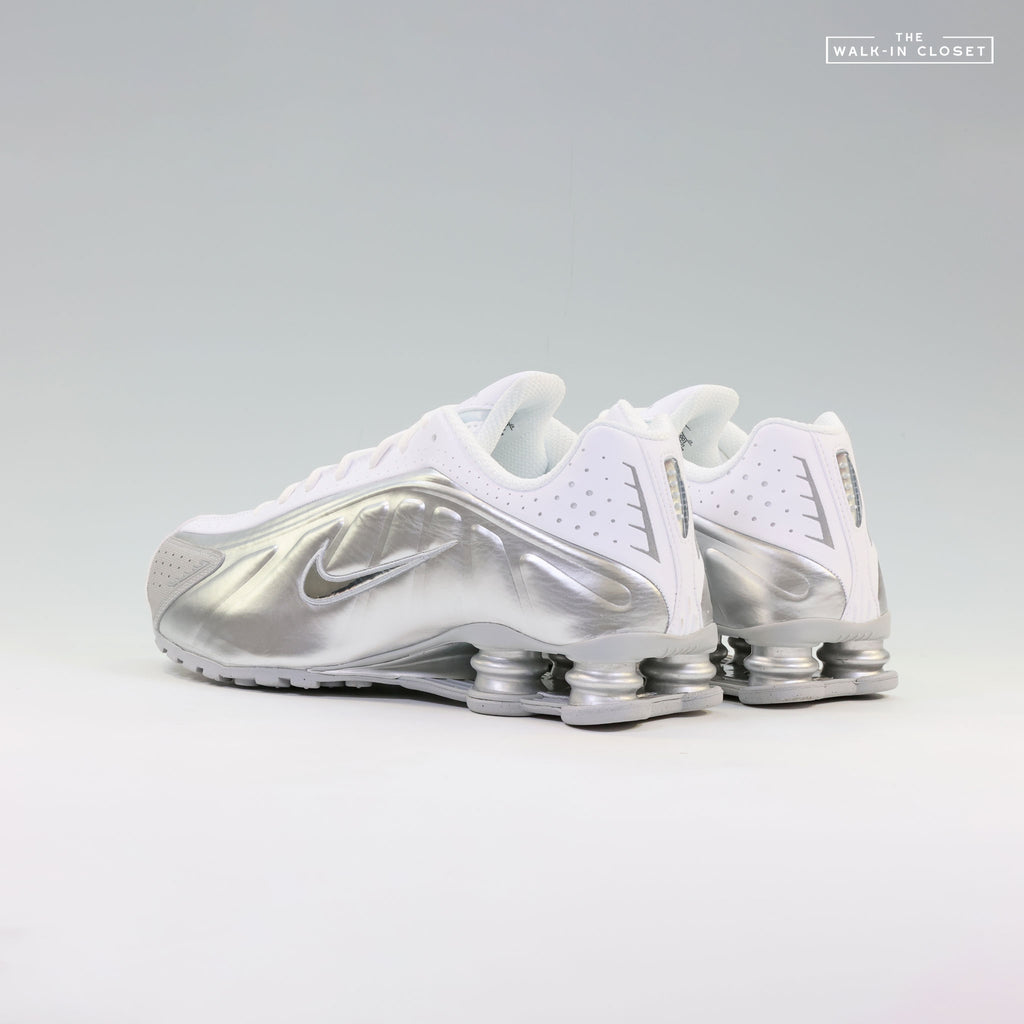 NIKE SHOX R4 SE MENS SNEAKERS - IR5163-001