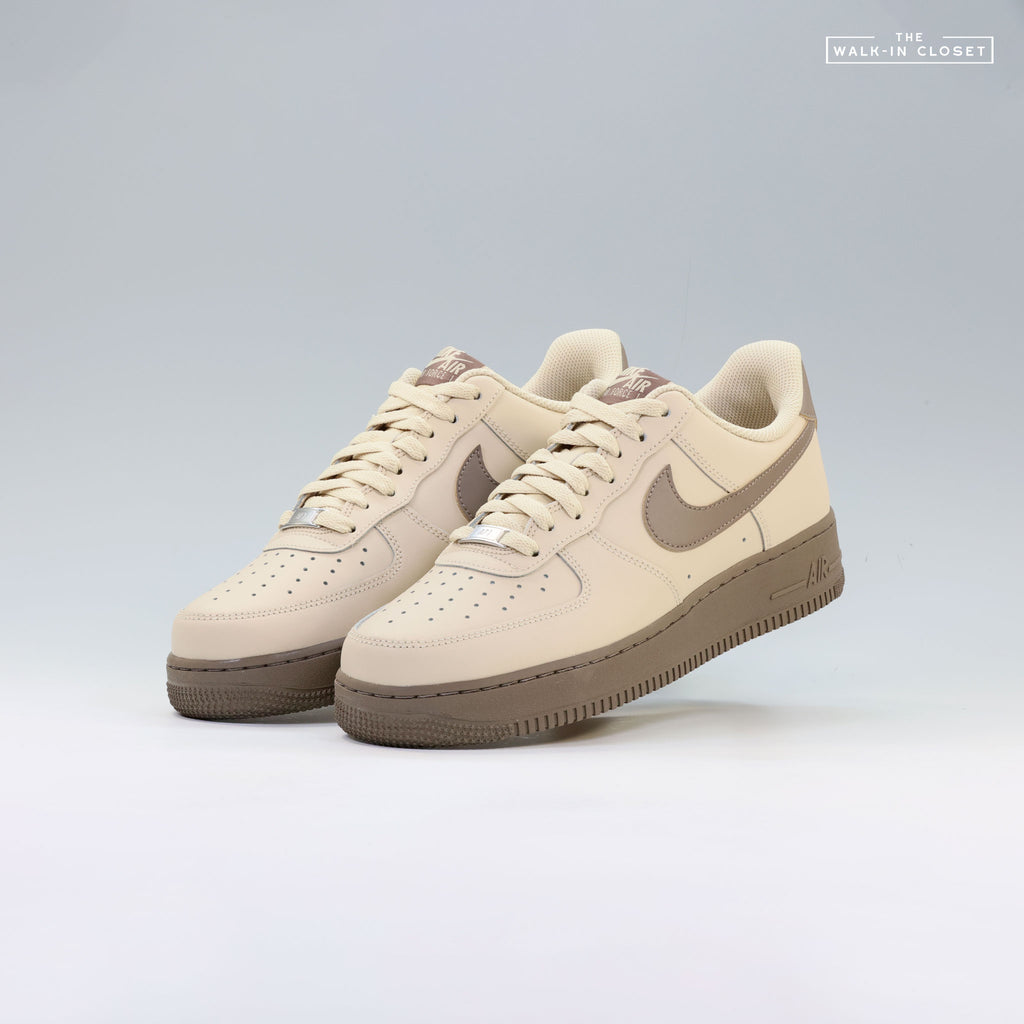 NIKE AIR FORCE 1 LOW MENS SNEAKERS - FJ4146-201