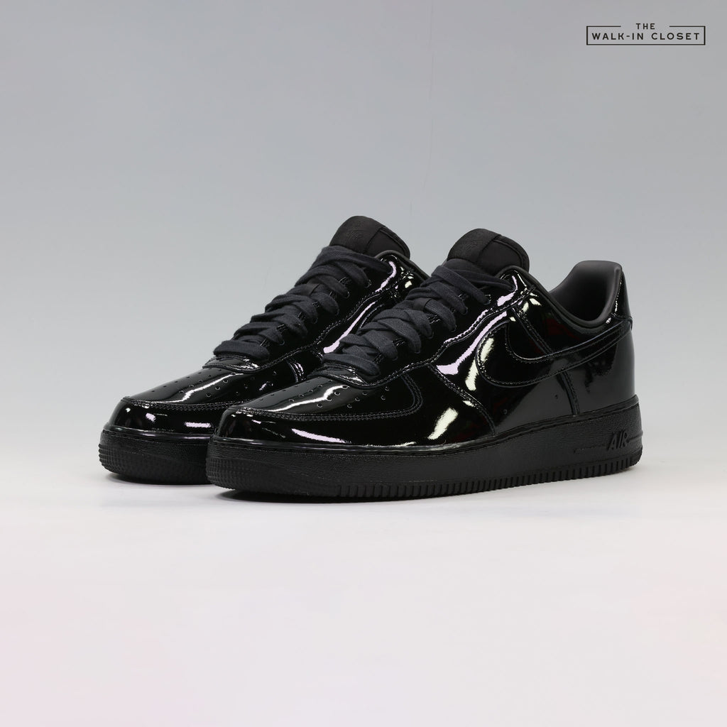 NIKE AIR FORCE 1 '07 PATENT LEATHER MENS SNEAKERS - IV2857-010
