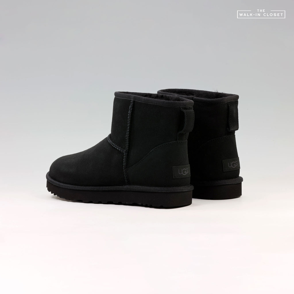 UGG WOMENS CLASSIC MINI II BOOTS "BLACK" - 1016222