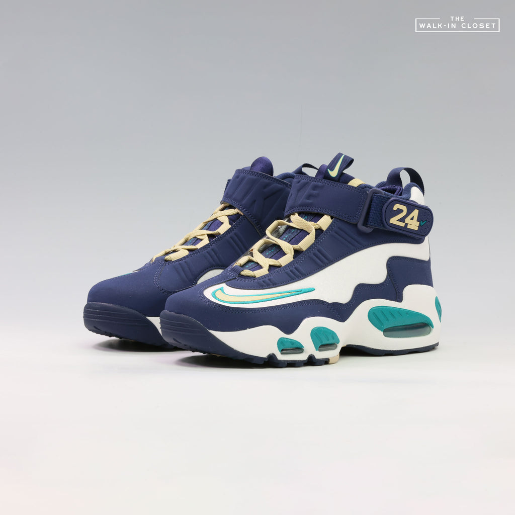 NIKE AIR GRIFFEY MAX 1 'HALL OF FAME' MENS SNEAKERS - IV6299-410