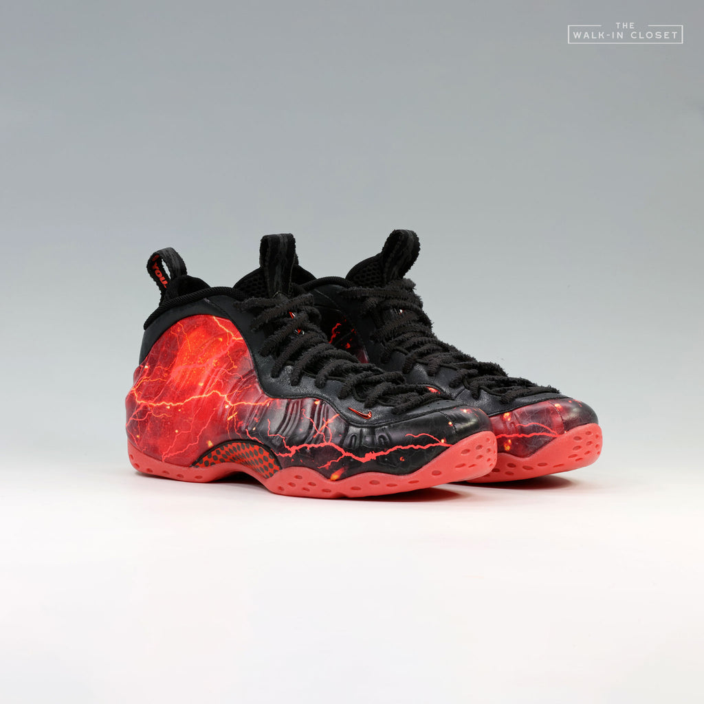 NIKE AIR FOAMPOSITE ONE 'STRANGER THINGS' MENS SNEAKERS - IR7336-001