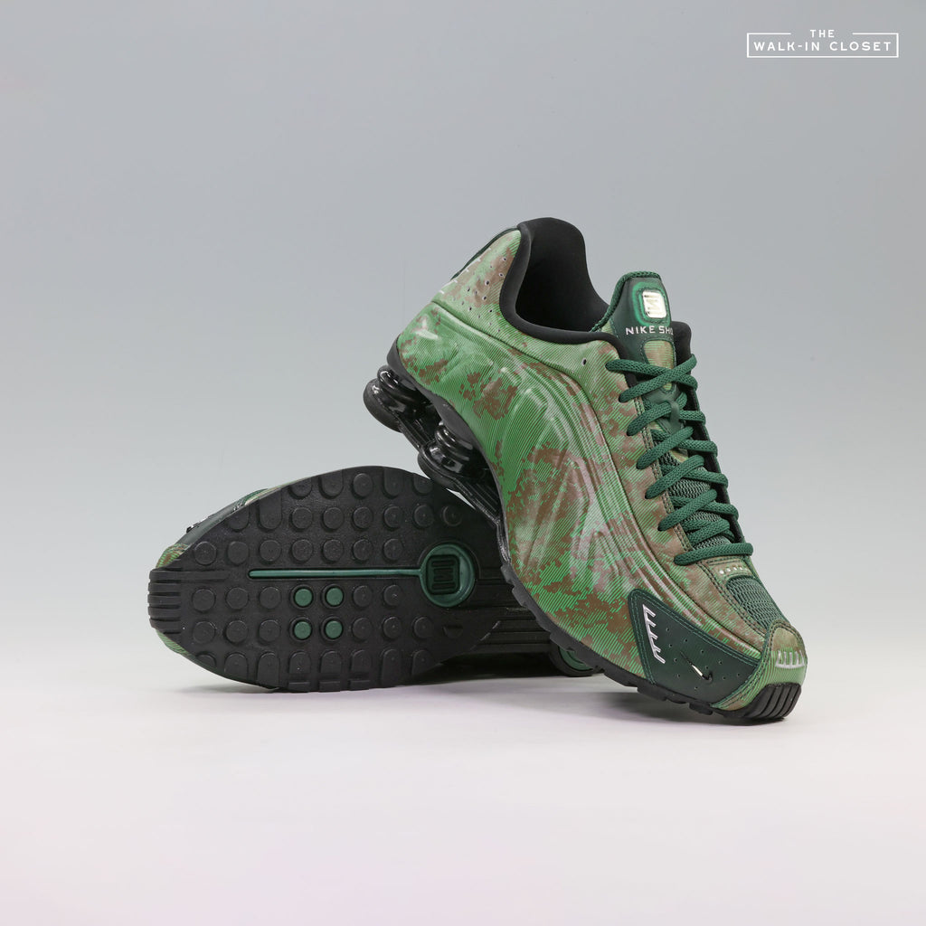 NIKE SHOX R4 'NOBLE GREEN' MENS SNEAKERS - IQ0636-300