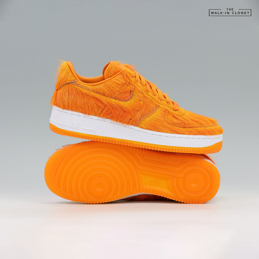 NIKE AIR FORCE 1 LOW 'CAMPIRE ORANGE LORAX' MENS SNEAKERS - IR1940-800