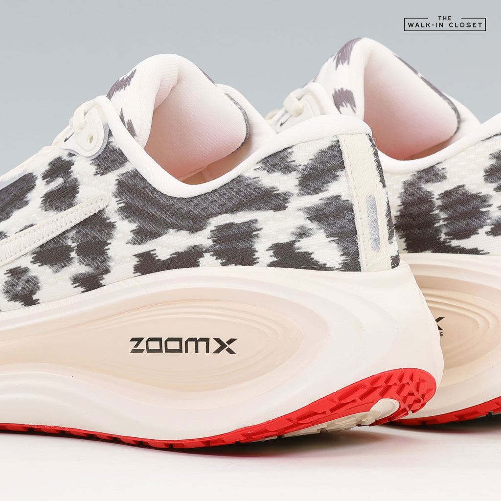 NIKE VOMERO PREMIUM 'COWPRINT' MENS SNEAKERS -  IR0032-100