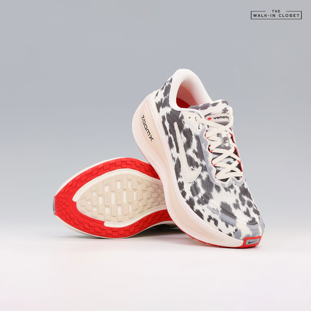 NIKE VOMERO PREMIUM 'COWPRINT' MENS SNEAKERS -  IR0032-100
