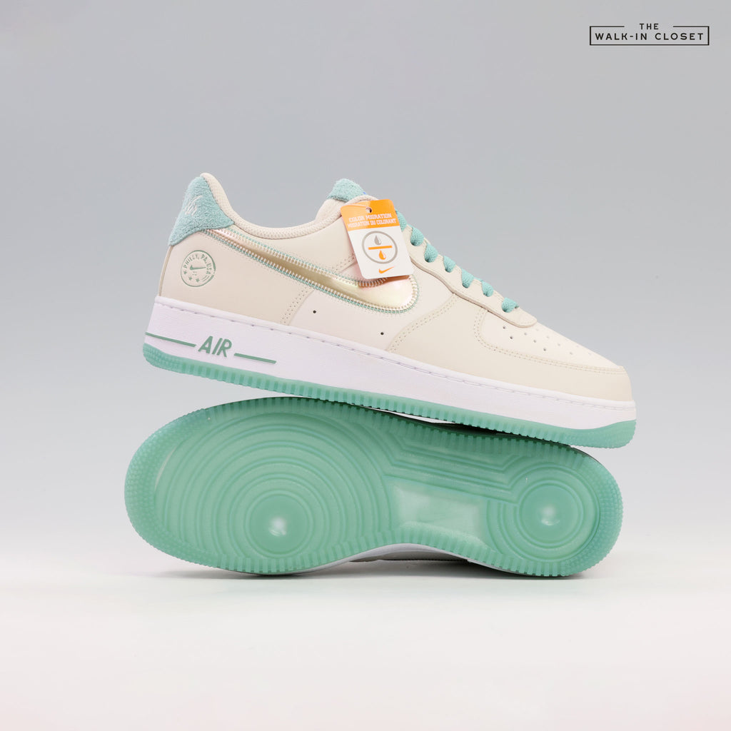 NIKE AIR FORCE 1 MENS SNEAKERS - IV6205-104