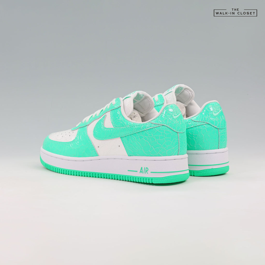 NIKE AIR FORCE 1 '07 LOW 'CRACKED LEATHER MENTA' MENS SNEAKERS -  JA0248-001